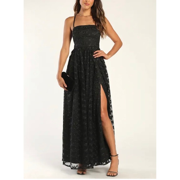 Lulus Dresses & Skirts - NWT Lulus Pursuing Elegance Black Floral Embroidered Lace-Up Maxi Dress Medium